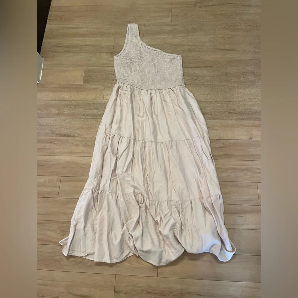 Womens Single Shoulder Strap Dress Cream Colored Size Large NWOT - Picture 4 of 7